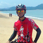 Natt isn't afraid to have new experiences and likes nothing better than to have them daily on a bicycle. Natt isn't afraid to have new experiences and likes nothing better than to have them daily on a bicycle.